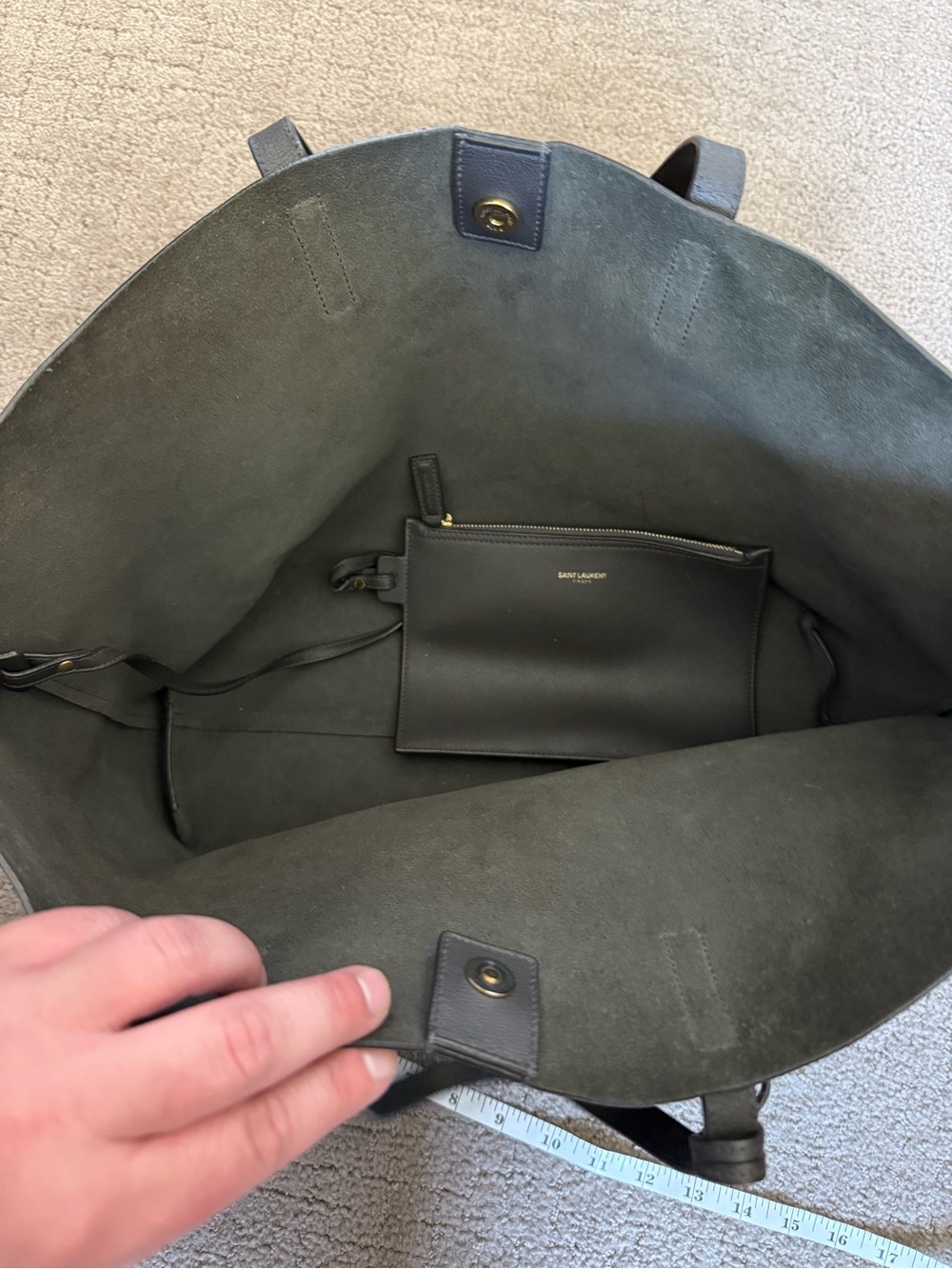 Saint Laurent Grey Calfskin Leather Tote Bag w/ Detachable Pouch Large - Picture 6 of 12